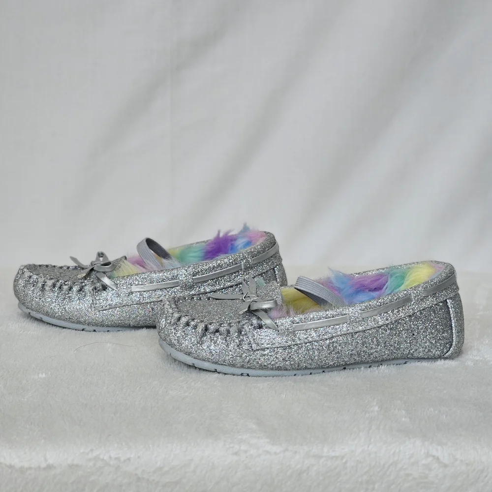 OLIVE & EDIE | Kid's Glitter Slip-On Moccasin